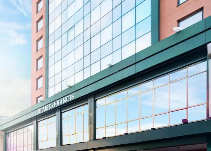 Blaise & Francis فندق