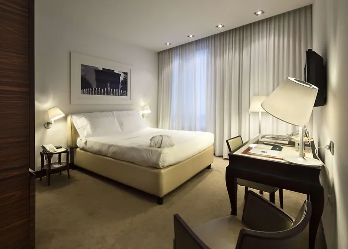 Hotel Cusani 4*