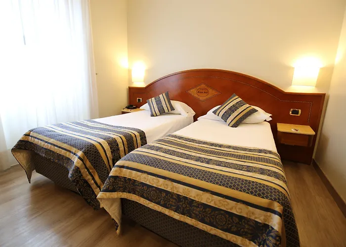 Mokinba Baviera Hotel