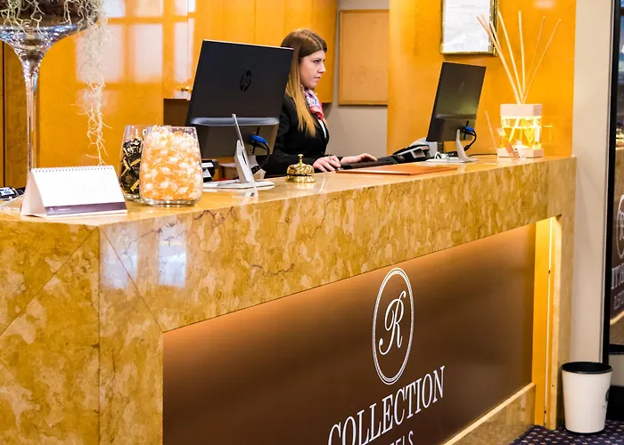 Life Poliziano, By R Collection Hotell 4*