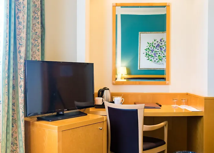 Hotell Life Poliziano, By R Collection