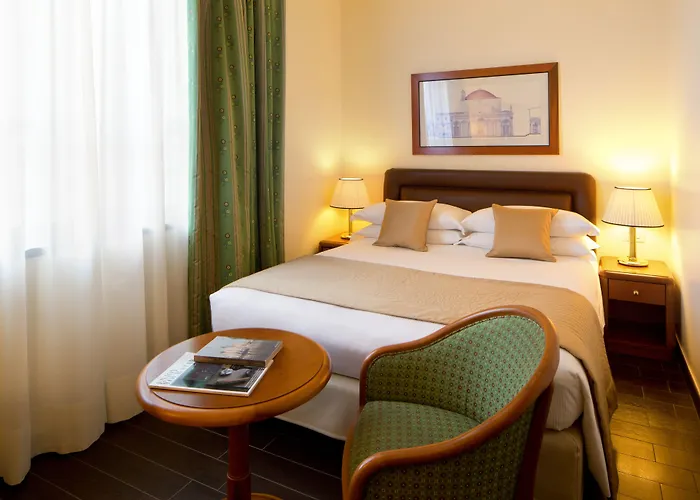 Starhotels Business Palace 4*