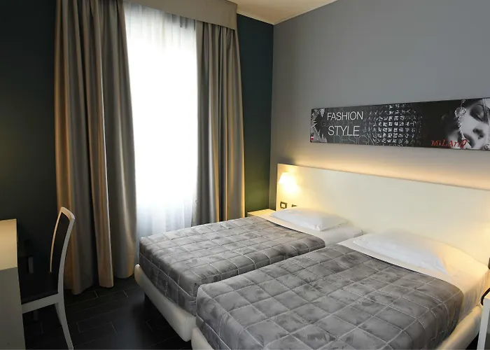 Hotell Smart 4*