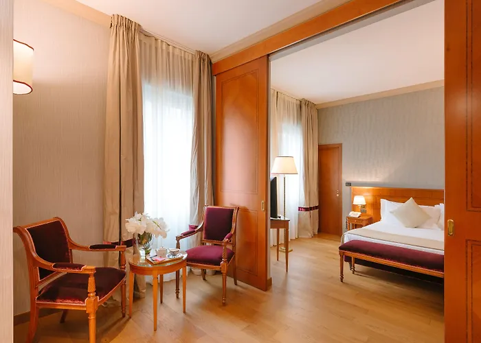 Отель Windsor 4*