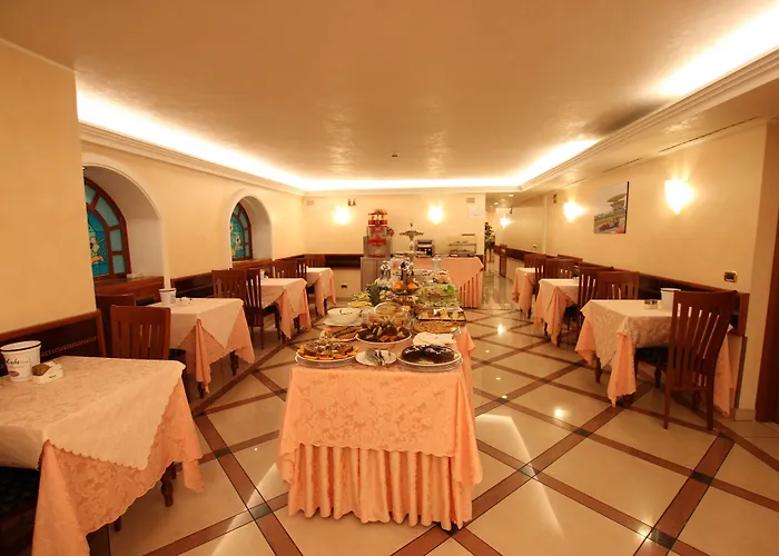 Mokinba Montebianco 4*