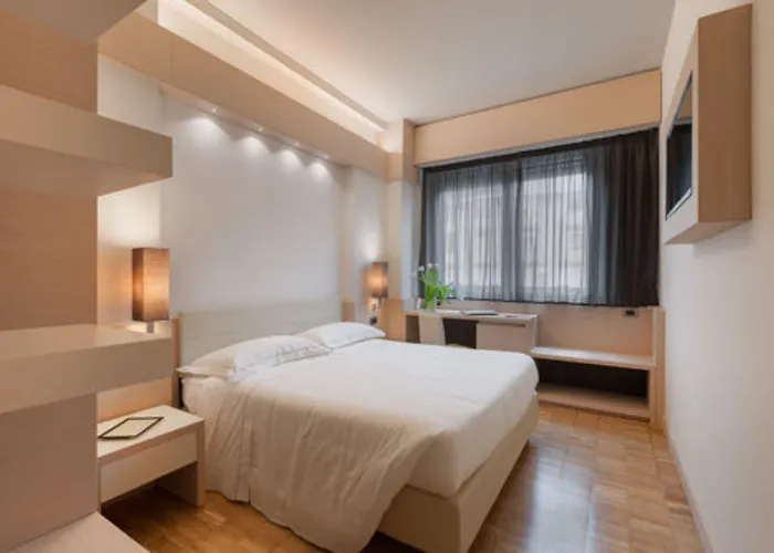 Ariston 4* מילאנו