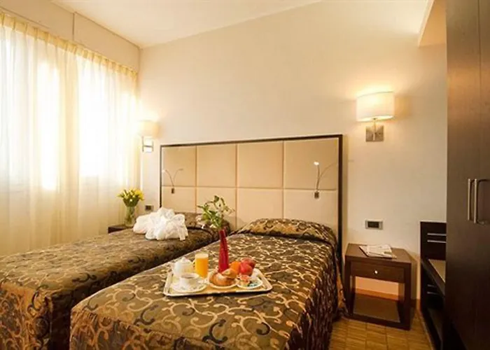 Ariston 4*