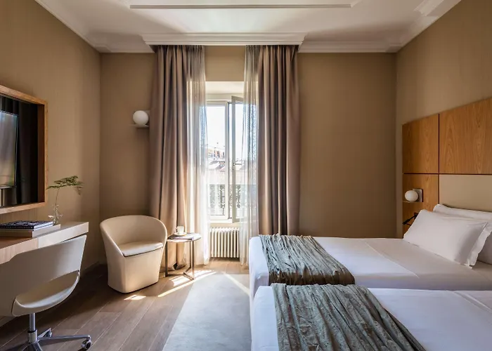 Cristoforo Colombo - Preferred & فندق ميلان