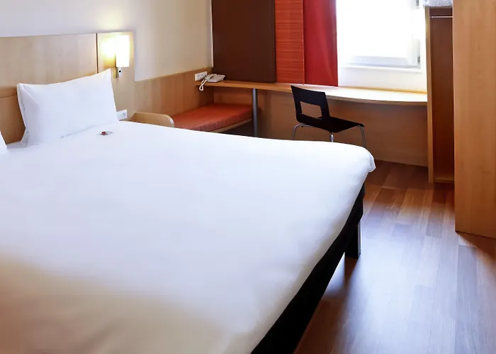 Ibis Centro Hotel Milan