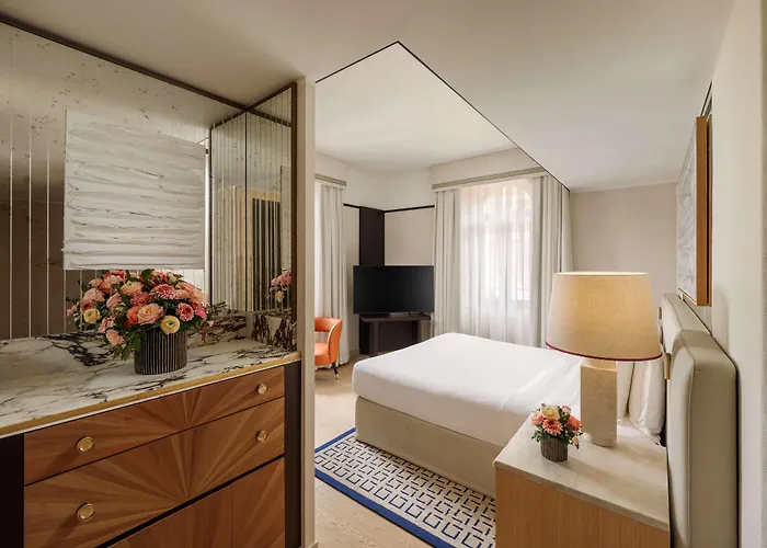 Park Hyatt 5*
