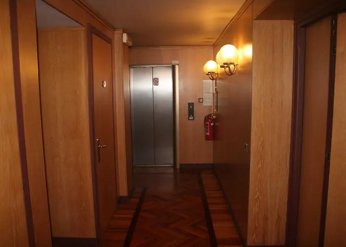 Hotel Albert Hotel 3*