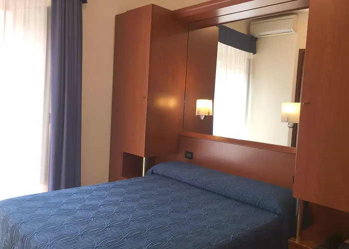 Aurora Hotel Mediolan