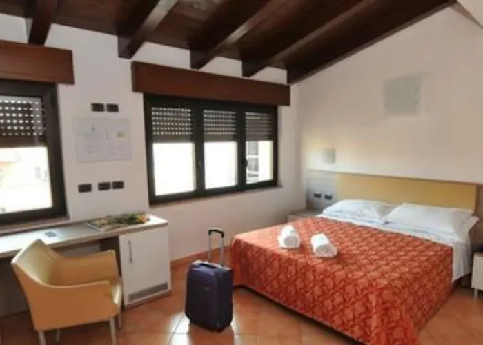 Venini 3*