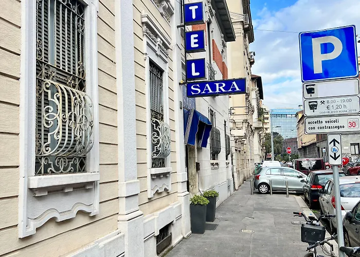 Ξενοδοχείο Sara