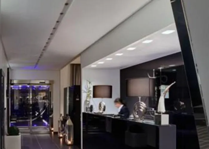 Hotel Lhp Napoleon