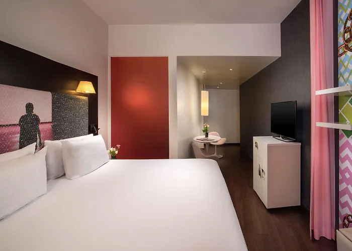 Hotel Nhow 4*