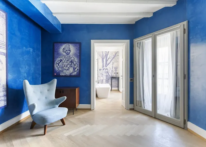 Hotel Galleria Vik - Townhouse Galleria - Small Luxury Of The World 5*