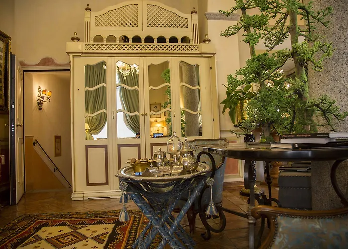 Petit Palais De Charme Hotel