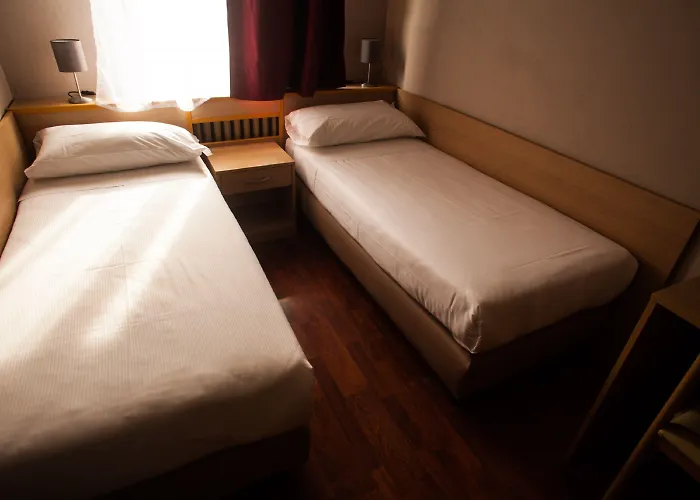 Di Porta Romana 3* Milánó