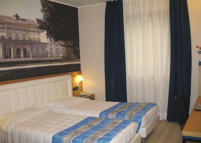 Domenichino Otel Milano