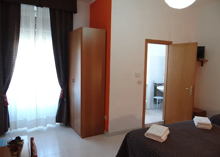 Hotell Amendola Fiera *