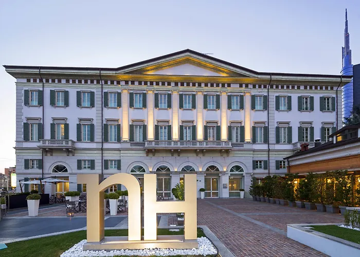 호텔 Avani Palazzo Moscova