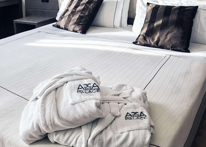 Acca Palace - Aa מלון