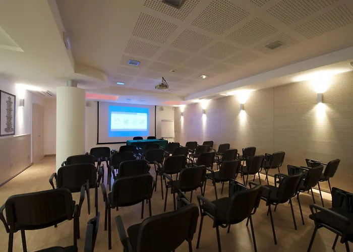 Acca Palace - Aa מלון 4*