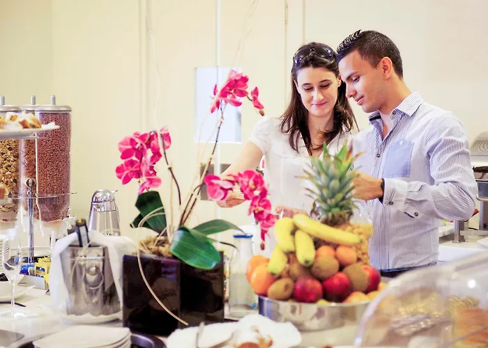 Hotel Mercure Solari Milan