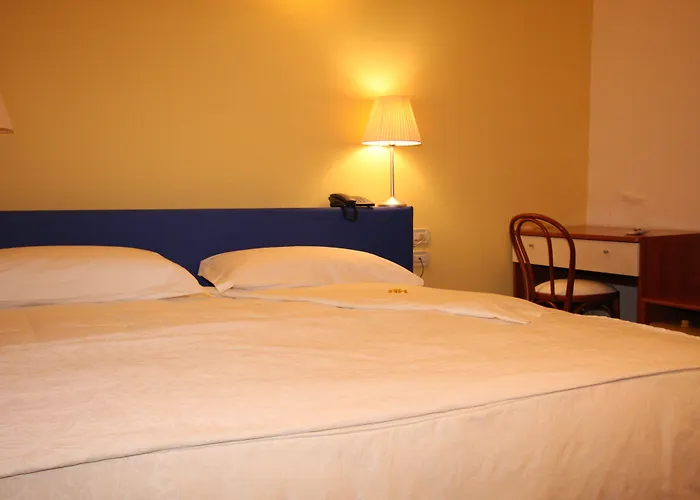 Hotel My