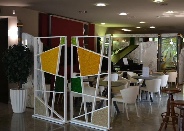 صن فلاور فندق