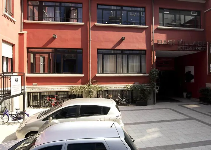 Hotel Oasi Village 3*