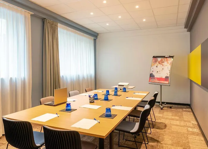 Hotel Ibis Centro 3*