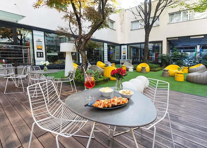 Ibis Centro 3* Milan