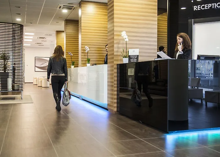 ديجلي أركيمبولدي ميلان