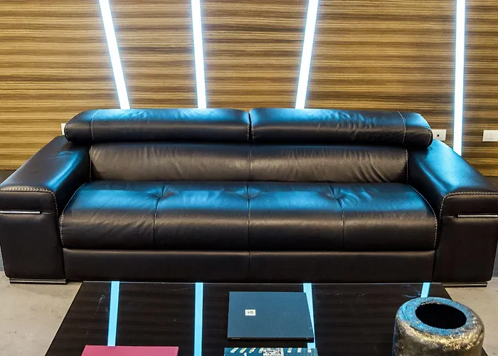 ديجلي أركيمبولدي 4* ميلان