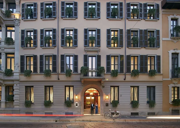 Mandarin Oriental, Hotel