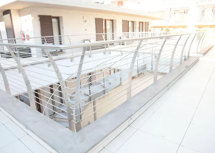 & Urban Padel Aparthotel