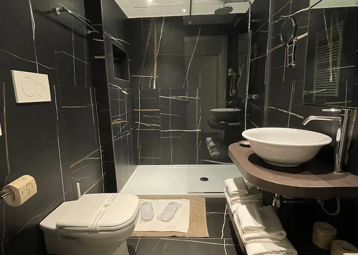 & Urban Padel Aparthotel Milano