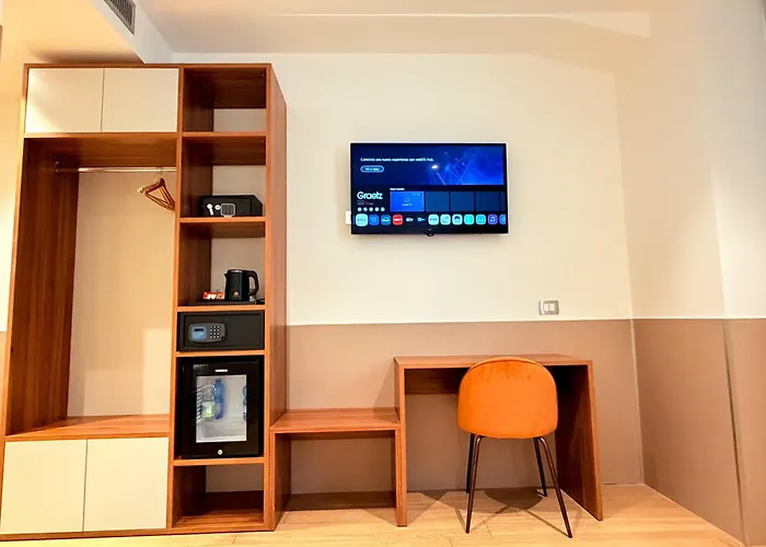 Hotel Lh