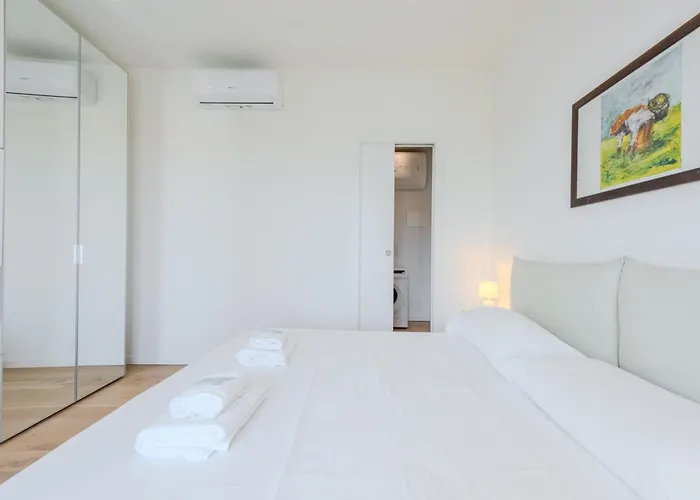Easytopstay - Naviglio White Bliss Milan