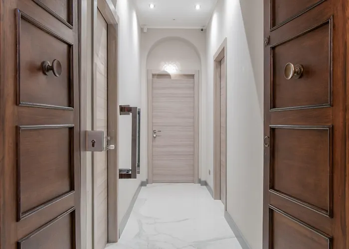 게스트하우스 Brera Prestige 4*