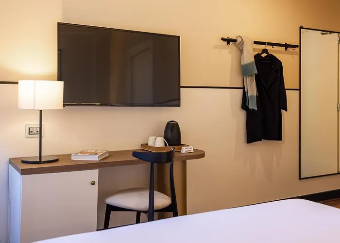Hotel Canada 3*