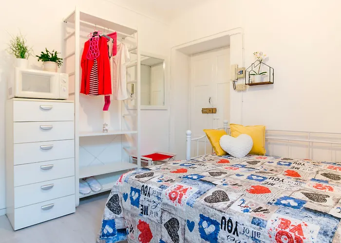 Commenda White * Milano