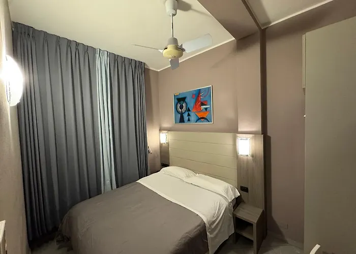 Parma Hotel 2*