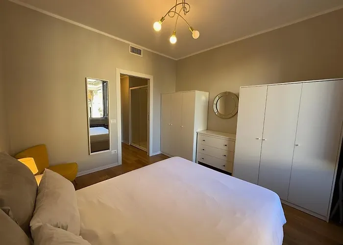 Modern Flat Near Fondazione Prada Feriehus Milano