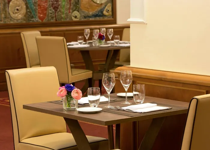 Starhotels Business Palace 4*