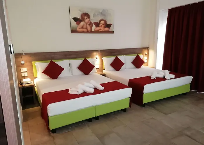 Stradivari 3* ミラノ