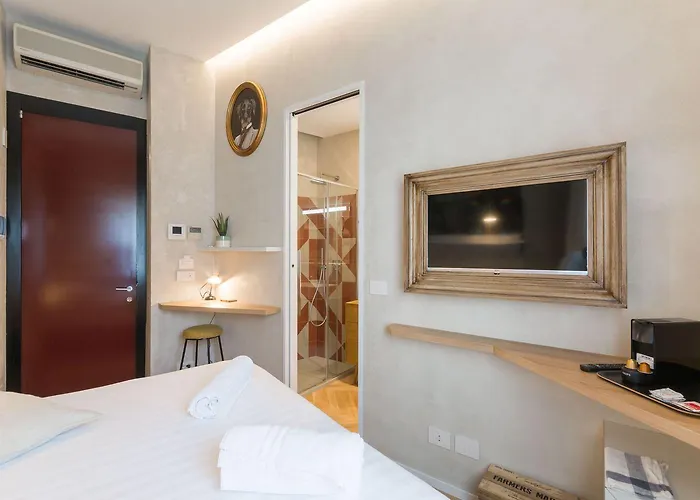 Duomo Deluxe 3* Milán
