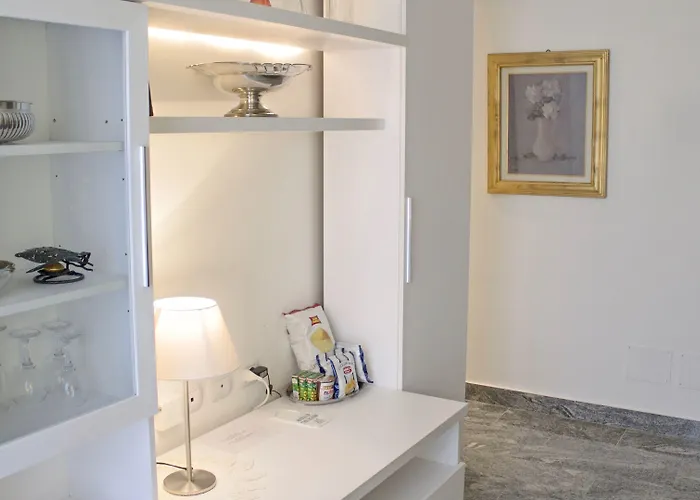 Aiello Executive בית הארחה 3*